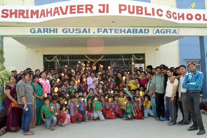 Shri Mahaveer Ji Public School-Group Photo