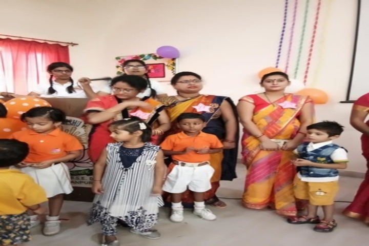 Shri Shanker Mumukshu Vidyapeeth-Mothers Day Celebrations