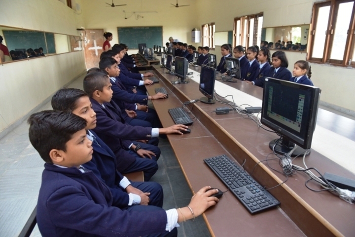 SJS Public School-Computer Lab