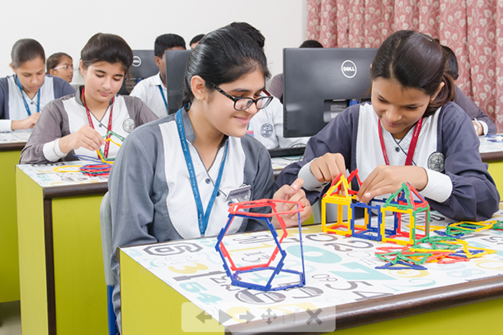 Somerville School-Maths Lab
