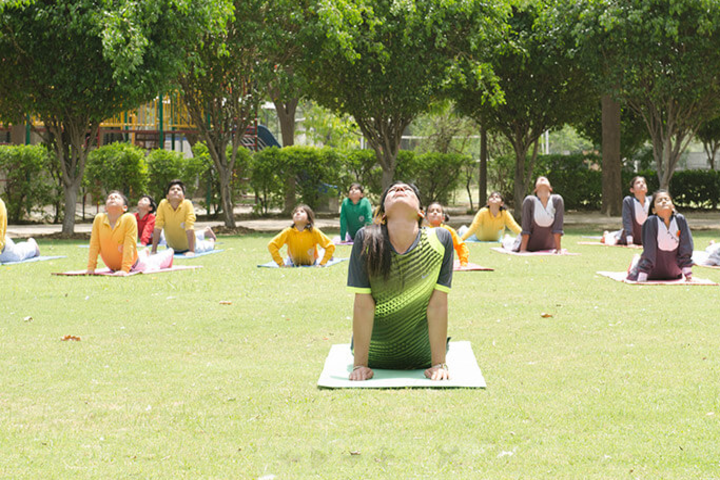 Somerville School-Yoga