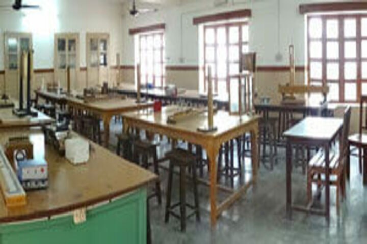 St Anthony S School-Physics Lab