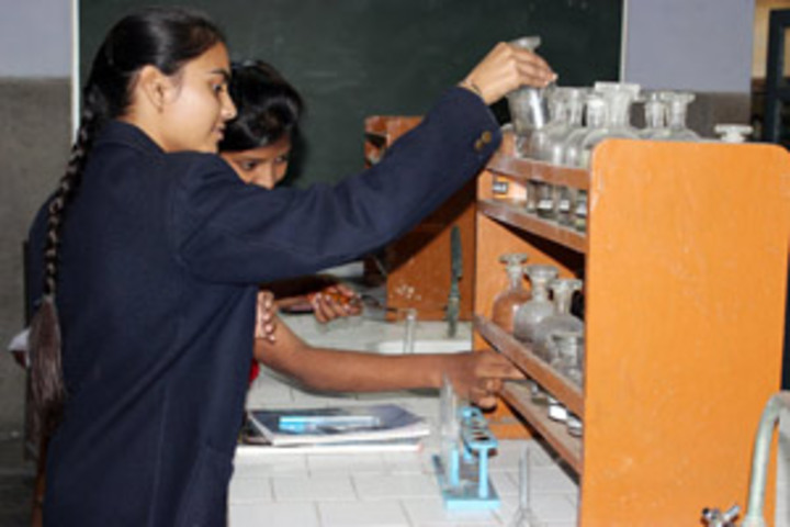 St Clares High School-Chemistry Lab