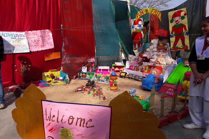 St Columbus International Public School-School Exhibition