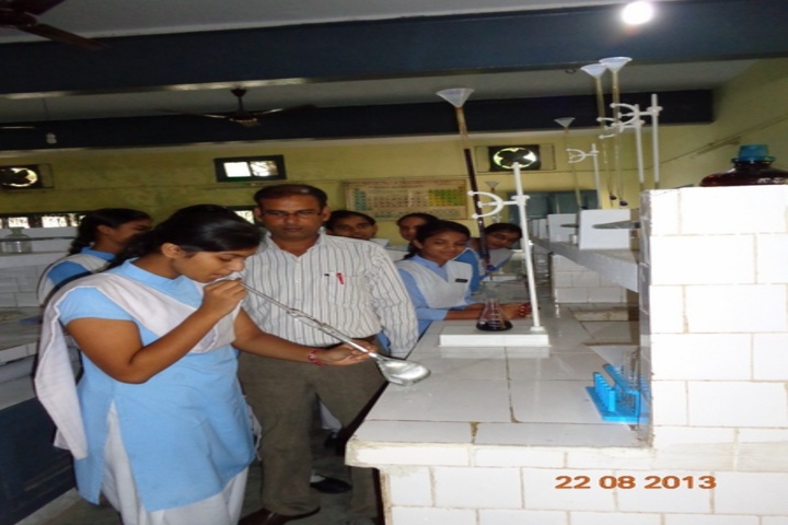 St Johns School-Chemistry Lab
