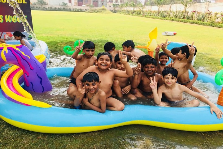 St R V Convent School-Pool Splash