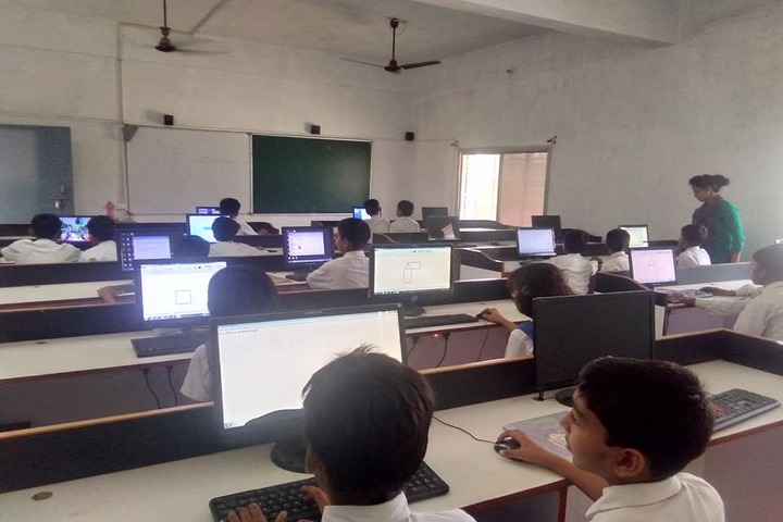St Xaviers School-Computer Lab