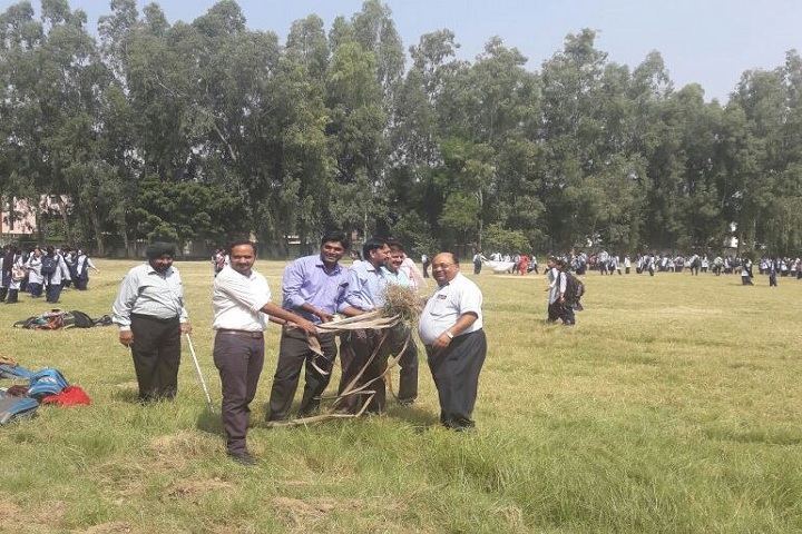 Government Model Senior Secondary School-Swachhta