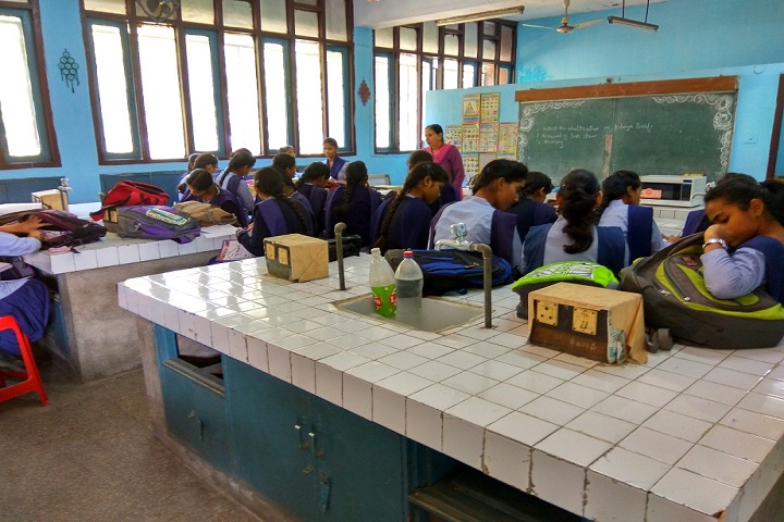 Government Model Senior Secondary School-Home Science Lab