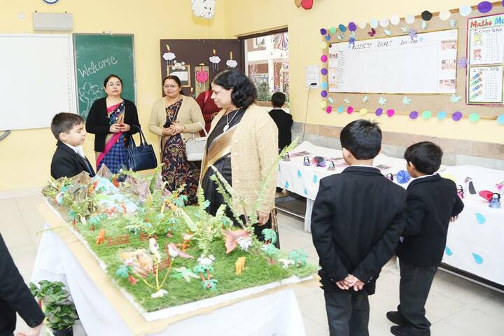 Summer Valley School-School Exhibition