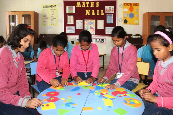 Sunbeam School-Maths Lab