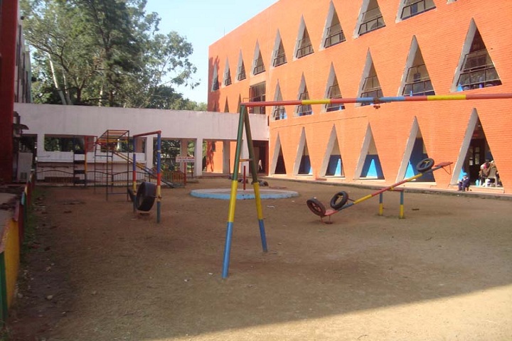 Government Model Senior Secondary School-Tyre Park