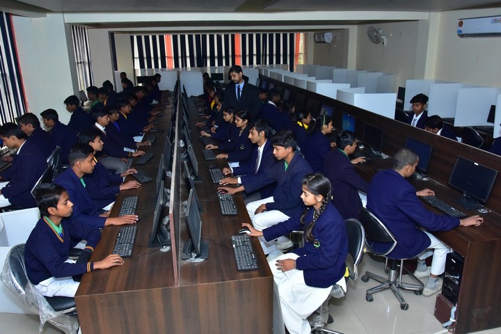 Surya Public School-Computer Lab