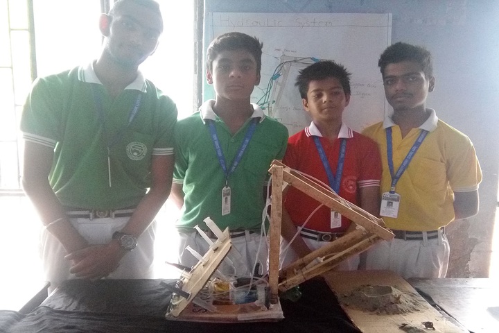 University Model School-Science Exhibition