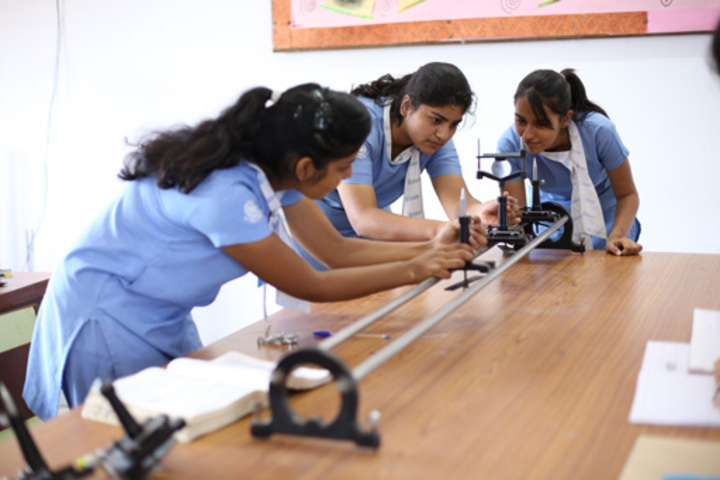 Uttam School For Girls-Science Lab