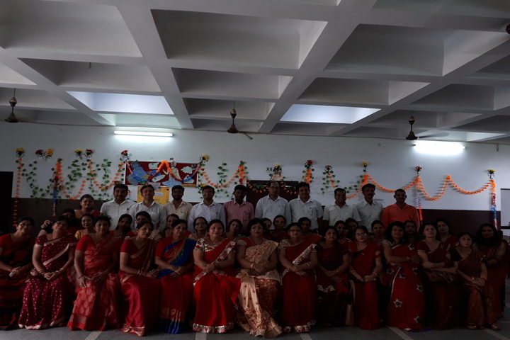 V K S Public School-Group Photo