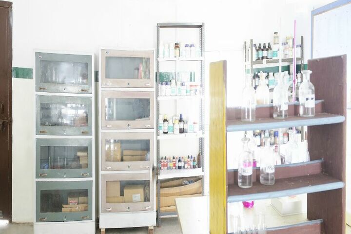 Vidya Vahini-Chemistry Lab