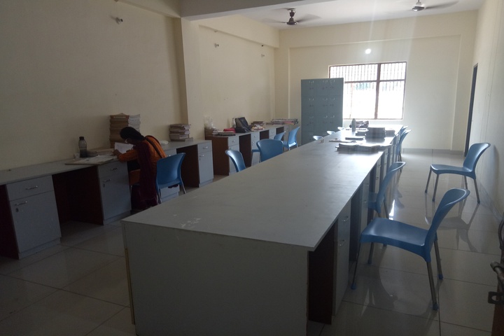 Vivekanand Modern Academy-Staff Room