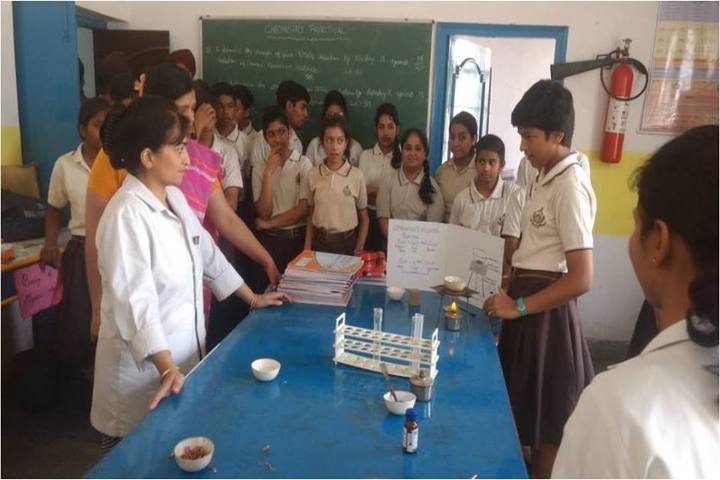 Whitehall Public School-Science Lab