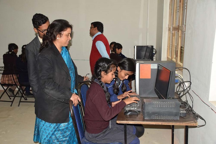Y M Convent School-Computer labs