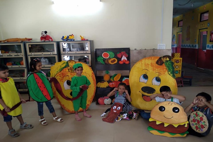 Achivers Home Public School-Fancy Dress