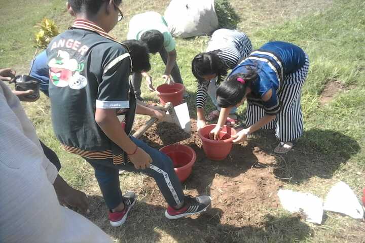 Achivers Home Public School-Plantation