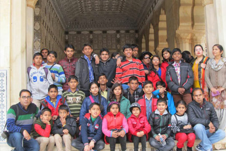 Achivers Home Public School-Tour