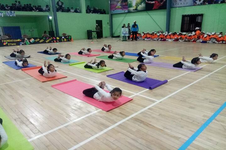 Achivers Home Public School-Yoga Day