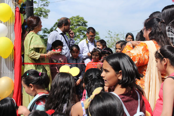 Convent Of Jesus and Mary-School Fest
