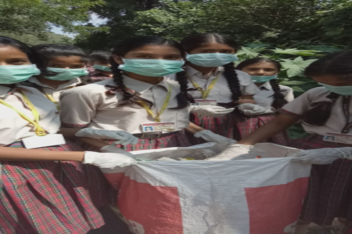 DAV Centenary Public School-Swacch Bharat Abhiyan