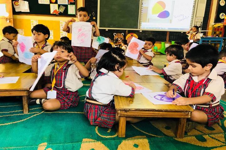 DAV Public School-Activity Room