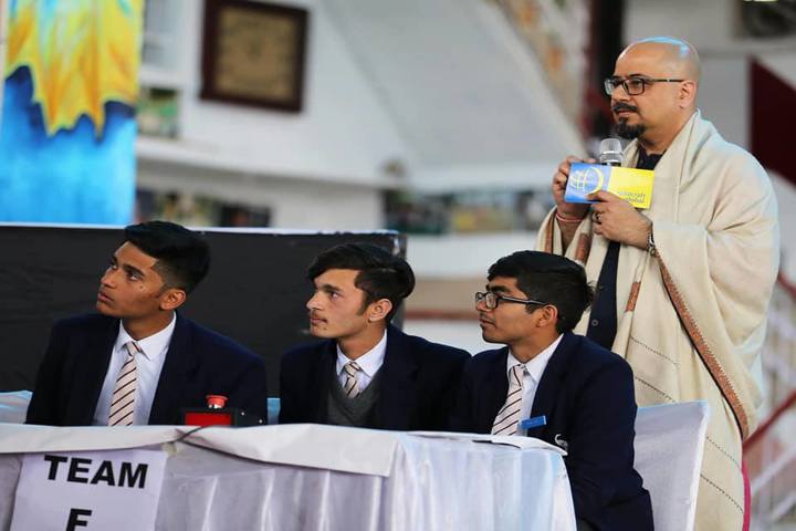 Dehradun Hills Academy-Quiz Competition