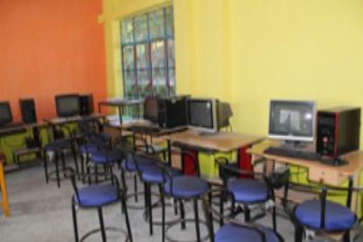 Devbhumi Public School-Computer Labs
