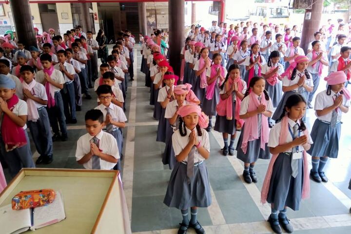 Maharishi Dayanand Adarsh Vidyalaya-Pink Campaign