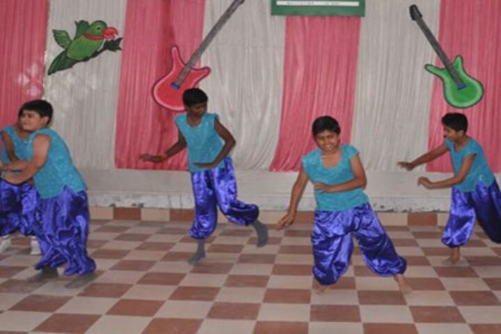 Green Hills Global Academy-Dances