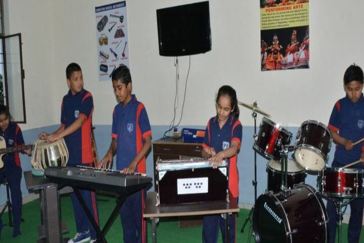 Green Mount Global School-Music Class
