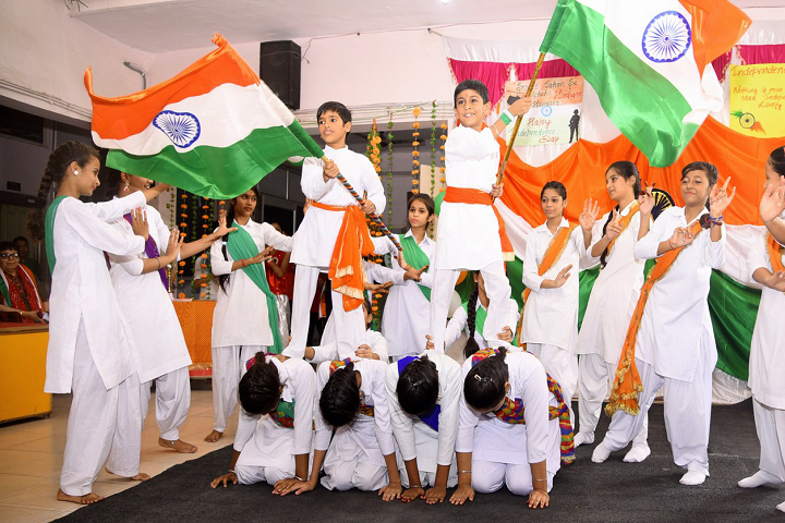 Guru Nanak Model School-Independance Day