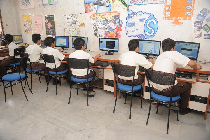 Mount Carmel School-Computer lab