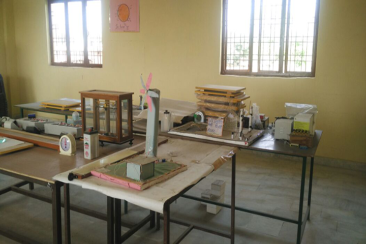Himalayan Public School-Physics Lab