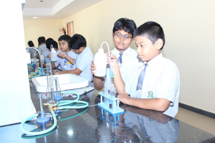 Green Field School-Chemistry Lab