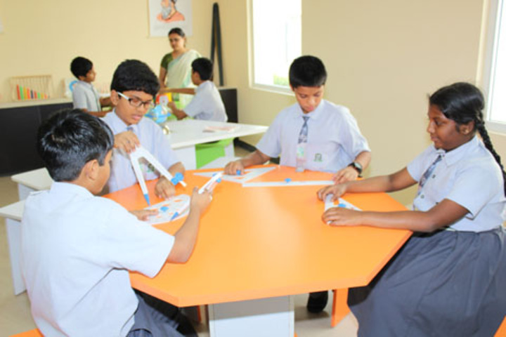 Green Field School-Math Lab
