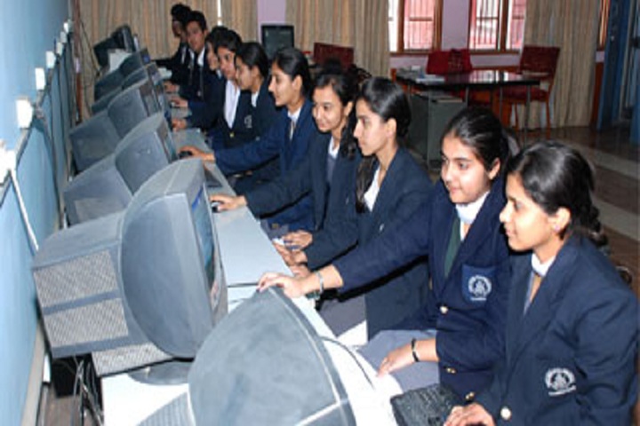 Pandit Mohan Lal Sanatan Dharama Public School-Computer lab