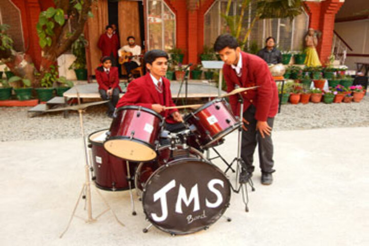 Jaswant Modern School-Music