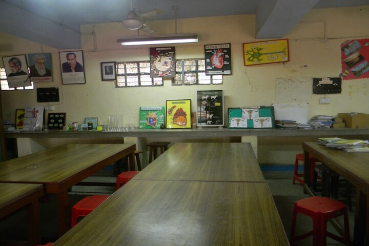 Kendriya Vidyalaya-Biology Lab
