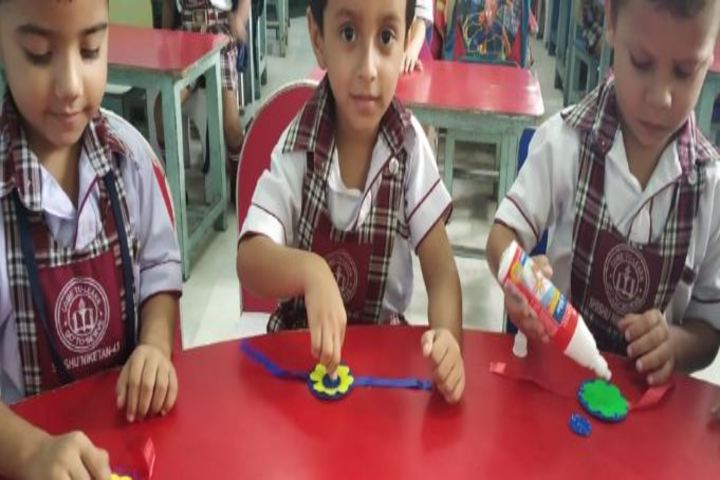 Shishu Niketan Public School-Rakhi Making