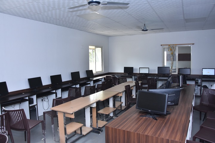 Naini Valley School-Computer Lab