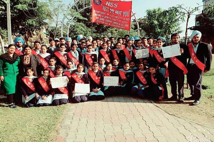 Sri Guru Gobind Singh Sr Sec School-NSS Unit