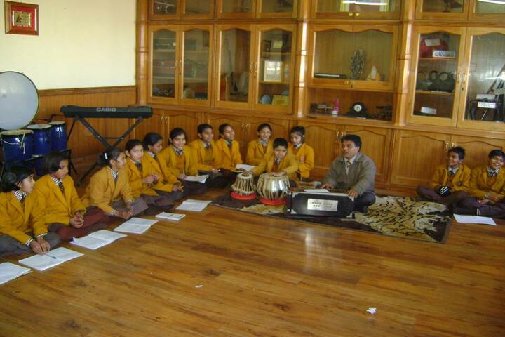Nirmal Ashram Deepmala Pagarani School-Music Room