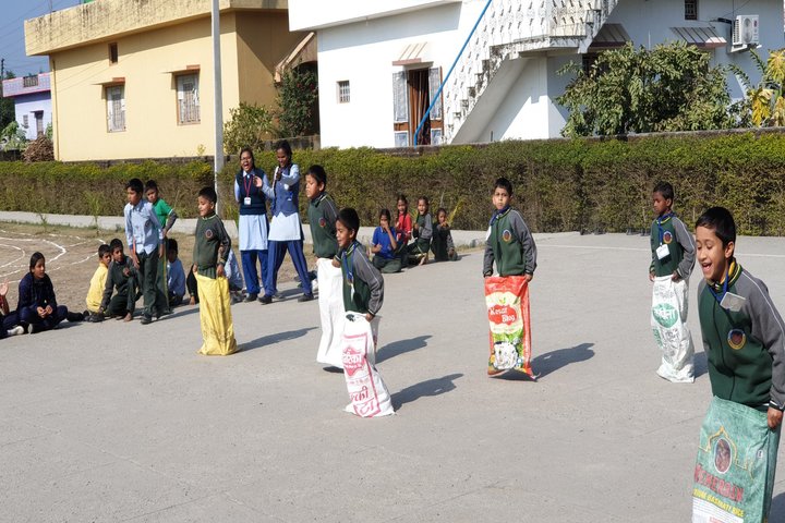 R C D Public School-Gunny Jumping