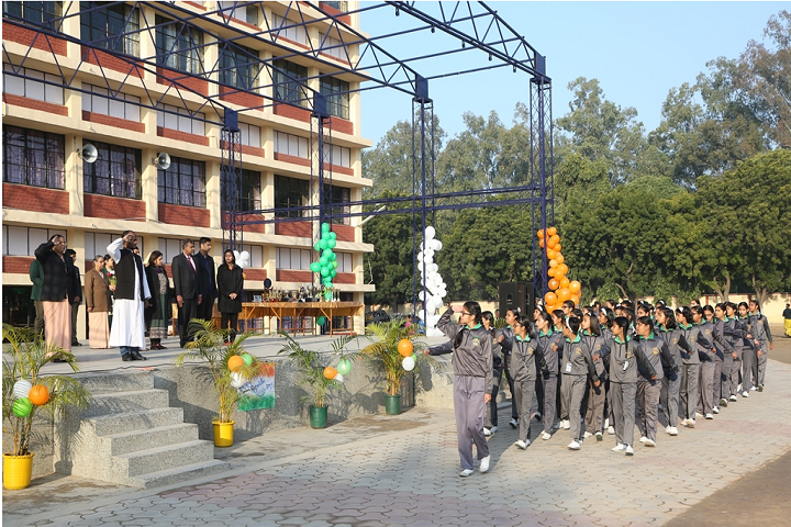 "St. AnneS Convent School-Independance Day"